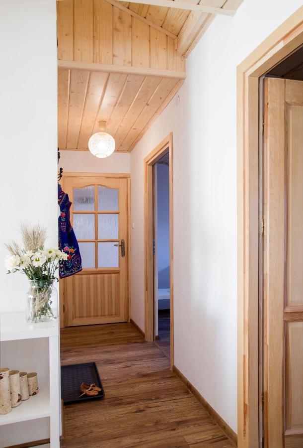 Apartamento Miedzy Owcami Sromowce Wyzne Exterior foto
