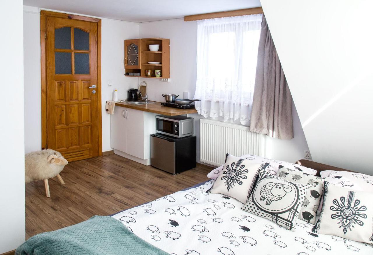 Apartamento Miedzy Owcami Sromowce Wyzne Exterior foto