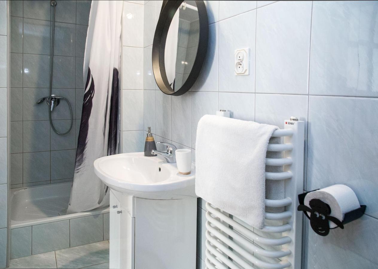 Apartamento Miedzy Owcami Sromowce Wyzne Exterior foto