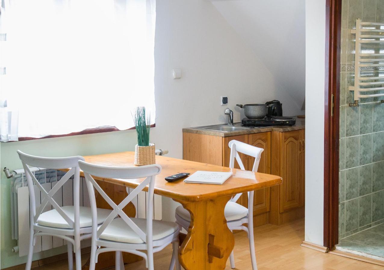 Apartamento Miedzy Owcami Sromowce Wyzne Exterior foto