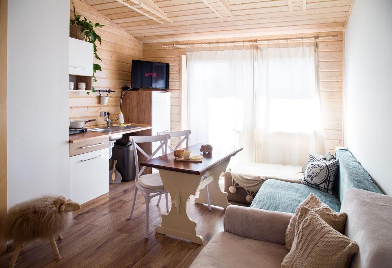 Apartamento Miedzy Owcami Sromowce Wyzne Exterior foto