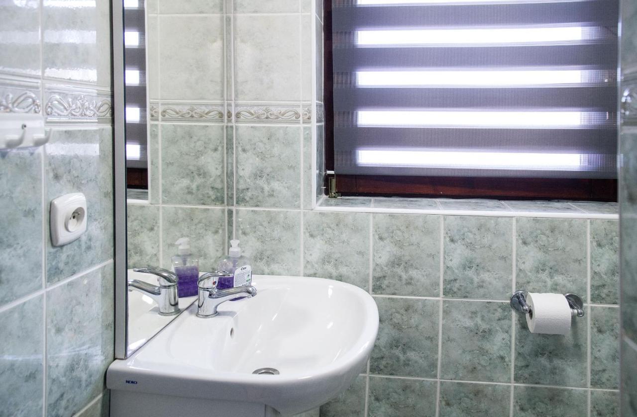 Apartamento Miedzy Owcami Sromowce Wyzne Exterior foto