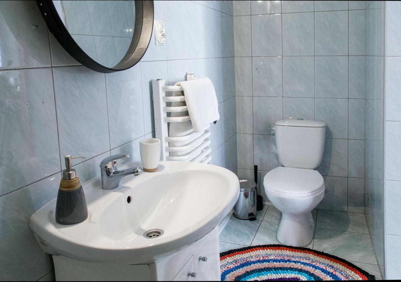 Apartamento Miedzy Owcami Sromowce Wyzne Exterior foto